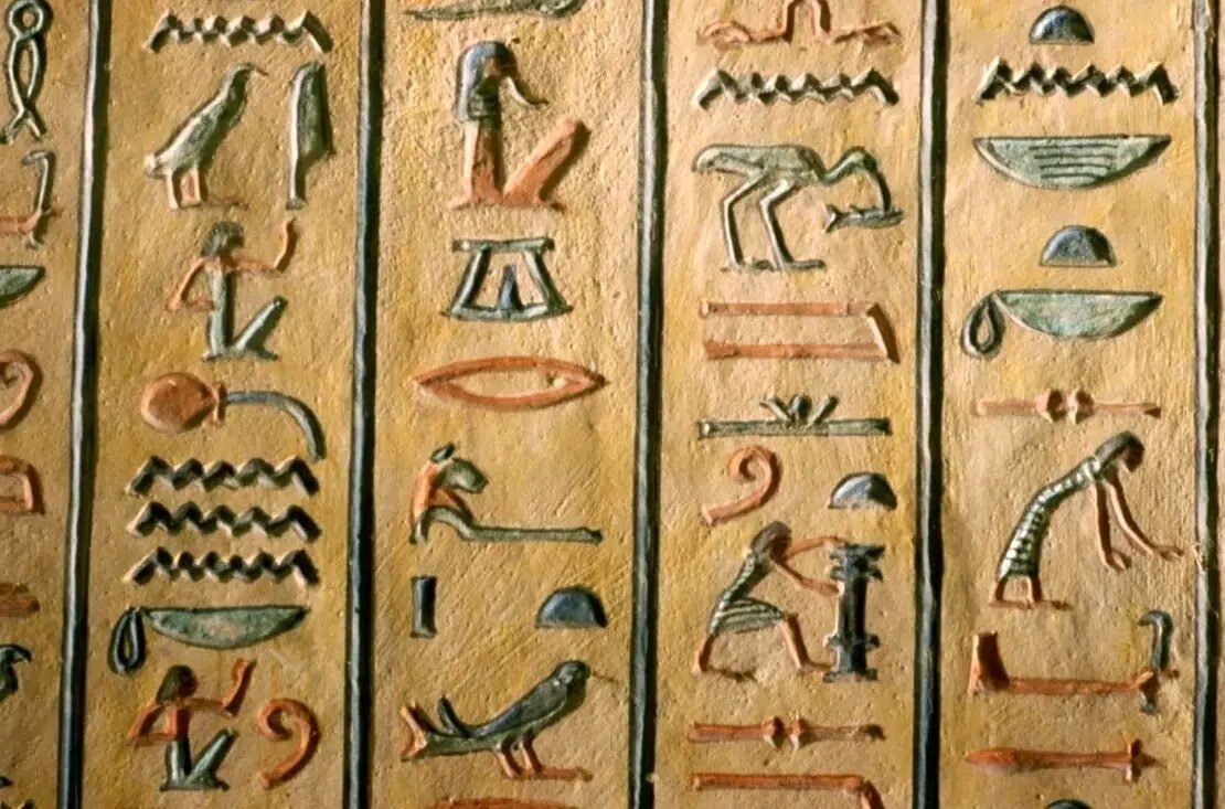 هیروگلیف؛ خط مصریان باستان چگونه رمزگشایی شد؟ | عکس
