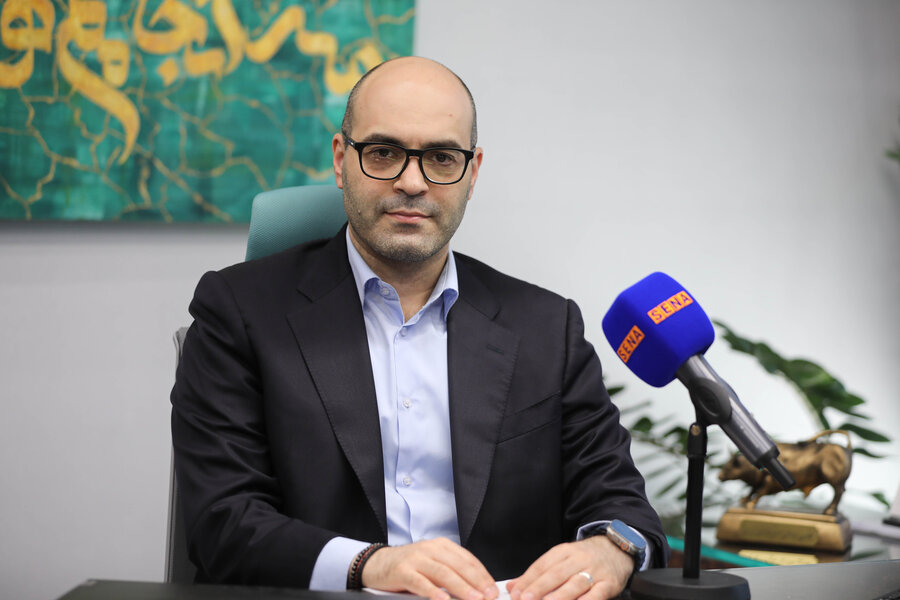 حمایت هدفمند، نه مداخله شتابزده، کلید مهار نوسان بازار است/ / این گفتوگو را تصویری ببینید + ویدئو