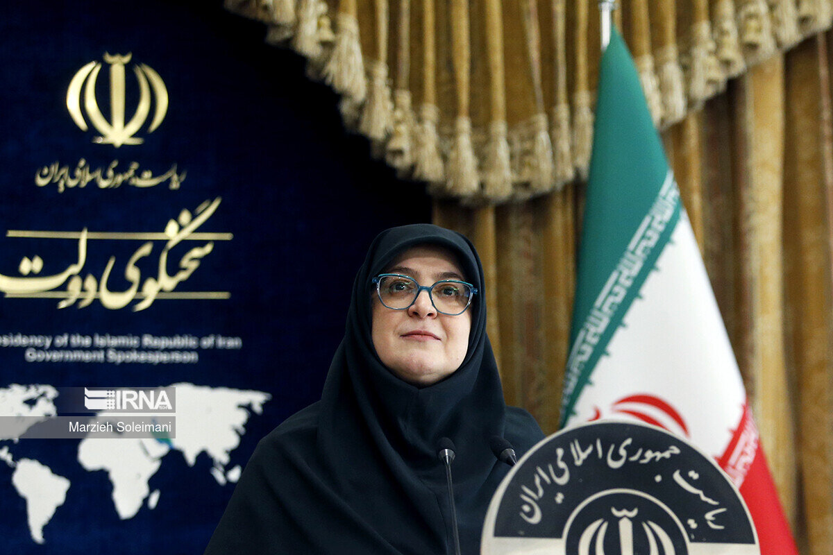 | سخنگوی دولت: رئیسجمهور در حوادث دیماه گفت اجازه نمیدهم اعتراضات به حق مردم توسط بیگانگان مصادره شود