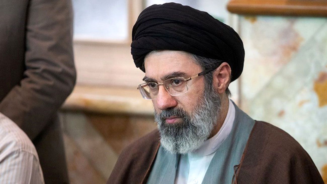 پیام رهبر انقلاب به مناسبت روز پاسداشت زبان فارسی و بزرگداشت فردوسی