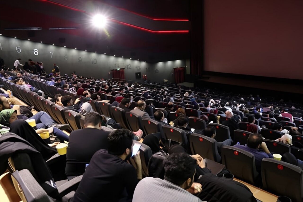 فروش ۶۳ میلیاردی سینما در سیویکمین هفته سال
