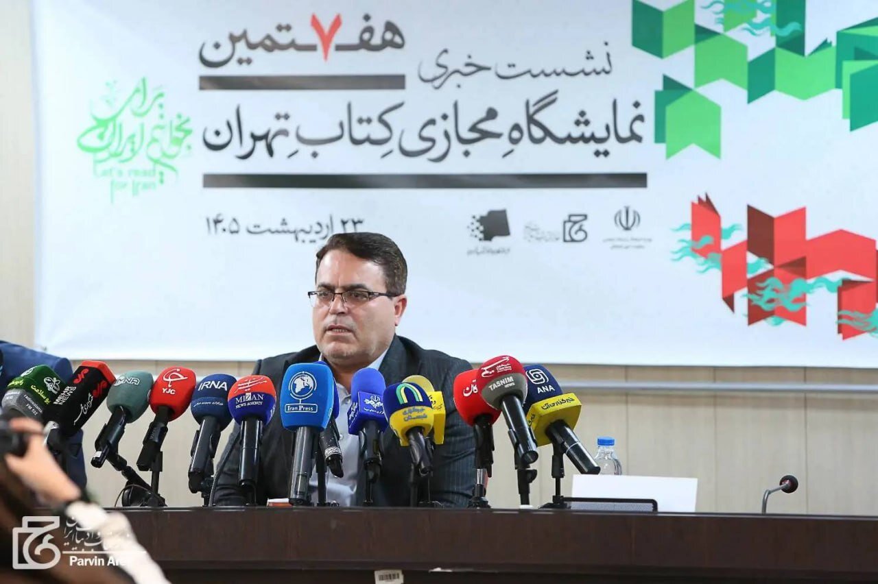 بیش از نیم میلیون نسخه کتاب راهی کتابخانههای شخصی ایرانیان شد