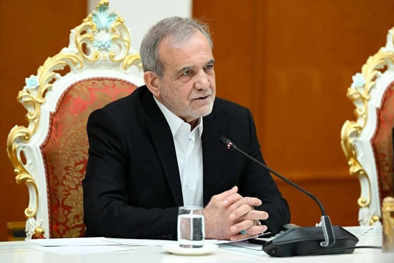 پزشکیان: ایران اجازه ورود بازرسان هستهای سازمان ملل را میدهد/ حتی اگر برخی افراد در ایران خواهان ساخت سلاحی هسته ای باشند مجوز شرعی آن وجود ندارد