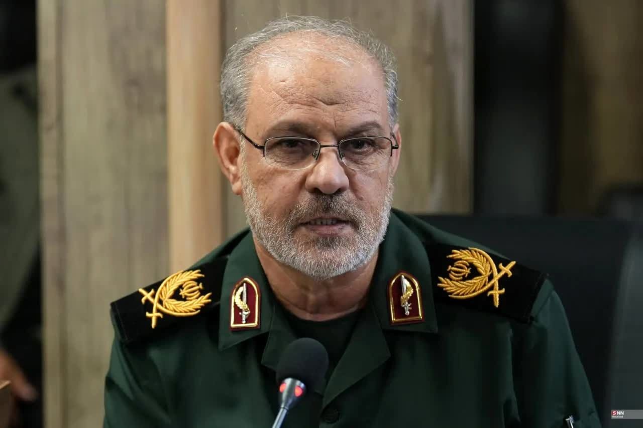 هشدار سخنگوی سپاه به آمریکا؛ درگیریها شکل دیگری بگیرد،سلاح جدید به میدان میآوریم/۲۵ سال است میگویند ایران چند هفته تا ساخت سلاح هستهای فاصله دارد
