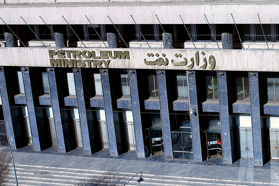 وزیر آینده نفت، انتخابی از متن صنعت و متناسب با اقتضائات