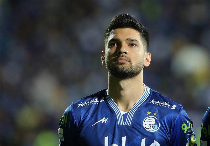 بازیکن سابق استقلال پیراهن پرسپولیس پوشید+ ویدئو