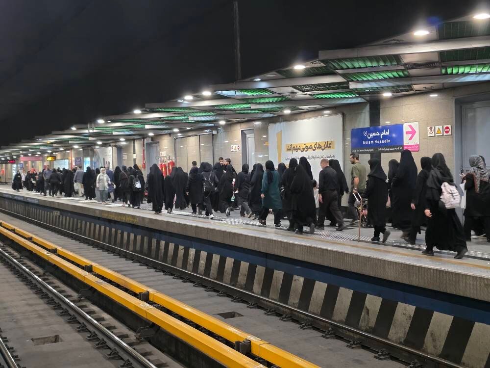 ماجرای نقشه های جدید در ایستگاه های مترو چیست؟+ ویدئو