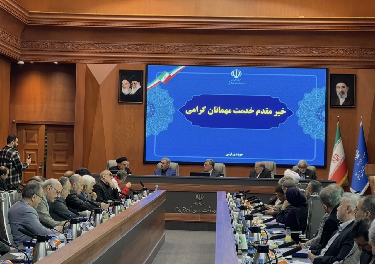 روایت جالب جانشین وزیر بهداشت از سه پرسنل بهداشت و درمان جزیره خارک