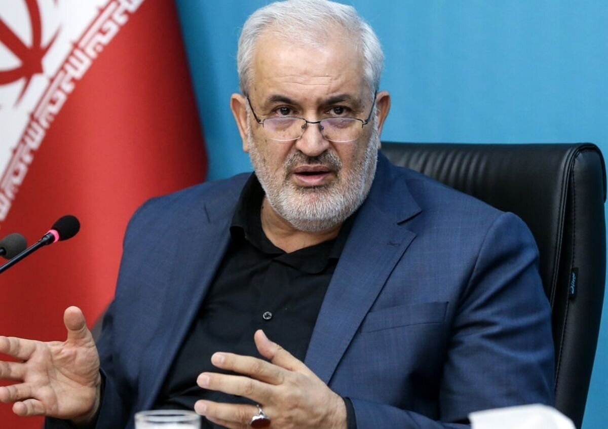 آمادگی ایران برای تامین برق کشورهای همسایه + ویدئو | وزیر نیرو: مردم نگران قطعی برق نباشند