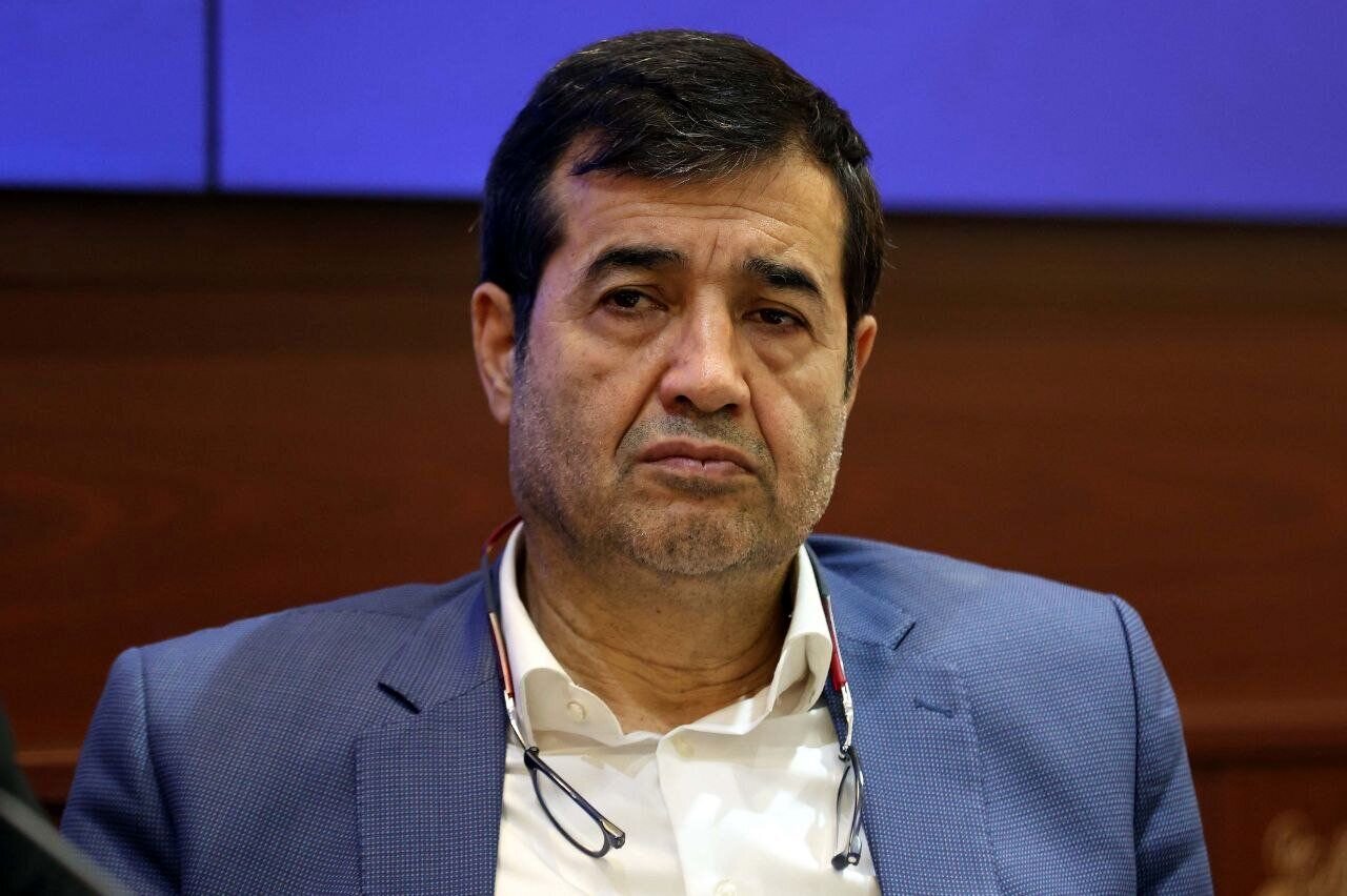وزیر ورزش: برای اعزام تیم ملی به مکزیک تلاش کردیم | ویزای خبرنگاران جام جهانی را شخصاً پیگیری میکنم