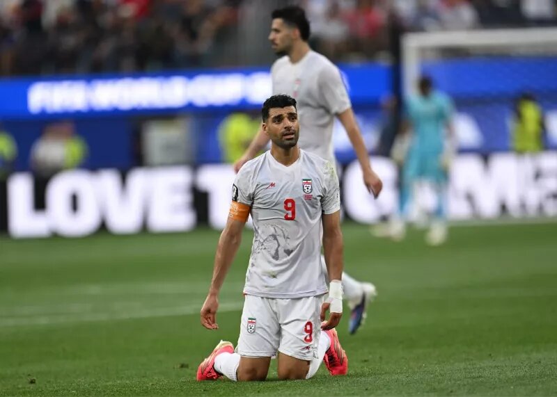 تکلیف مهدی طارمی معلوم شد