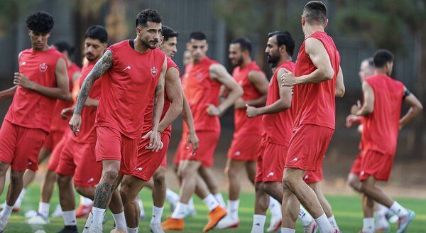 تارتار بهتر از رضاییان بازیکن دارد | مگر فوتبالیستی داریم که میخواهند لیگ را برگزار کنند | برای این فوتبال متاسفم!