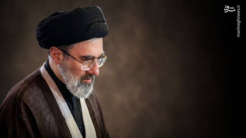 وحدت کلمه و اعتماد به مسئولین در مقابل دشمن عهدشکن