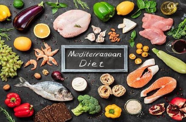 تغذیهای برای مغز؛ چرا رژیم مدیترانهای با حال روانی بهتر مرتبط است؟
