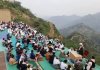 ببینید | نماز جماعت بر بلندای قله ببینید | نماز جماعت بر بلندای قله