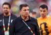 ببینید | قلعهنویی: اگر مانند برخی مربیان، یقۀ لباسم را باز میگذاشتم و گردنبند طلا به گردن میانداختم، آن وقت مربی بهتری محسوب میشدم؟ ببینید | قلعهنویی: اگر مانند برخی مربیان، یقۀ لباسم را باز میگذاشتم و گردنبند طلا به گردن میانداختم، آن وقت مربی بهتری محسوب میشدم؟