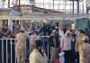 ببینید | استقبال خاص عراقیها از ایرانیها در مرز مهران ببینید | استقبال خاص عراقیها از ایرانیها در مرز مهران