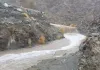بارش باران و تگرگ و جاری شدن رودخانههای فصلی کهنوج + فیلم بارش باران و تگرگ و جاری شدن رودخانههای فصلی کهنوج + فیلم
