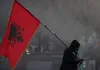 از انقلاب فلامینگو تا خیابانهای سنگربندیشده؛ خشم آلبانیاییها از فساد و هتلسازی کوشنر از انقلاب فلامینگو تا خیابانهای سنگربندیشده؛ خشم آلبانیاییها از فساد و هتلسازی کوشنر