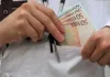 اجازه ندهید حرفه پزشکی به جایگاه تاجران تبدیل شود اجازه ندهید حرفه پزشکی به جایگاه تاجران تبدیل شود