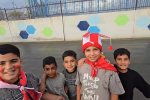 عبور خطرناک هوادار خردسال پرسپولیس از نرده‌ها در نزدیکی کابل برق + فیلم