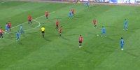 ببینید | بزن بزن دو بازیکن نساجی و الهلال در استادیوم آزادی + (فیلم)