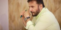 ببینید | حرف‌های جنجالی سید جواد هاشمی در تلویزیون: اگر یک مربی کودکستان مدیر شبکه شد...! + (فیلم)