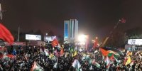 عکس | امید جهان، شهرام شکوهی و محسن ابراهیم‌زاده در تجمع هنرمندان حامی فلسطین