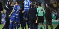 عکس‌| فریم به فریم با پنالتی جنجالی دربی؛ حق با استقلال بود یا پرسپولیس؟!