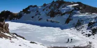 عکس | تصویری جادویی از طلوع زیبای ماه کامل بر فراز قله سبلان