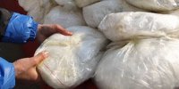 کشف ۶۷ کیلو مواد مخدر شیشه از محموله گچ در بندرعباس