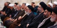 برخورد جالب سیدیاسر خمینی و امام جمعه تهران در یک مراسم+عکس