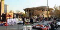 آماده‌سازی مکانی مشخص برای دستفروشان چهارراه ولیعصر