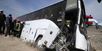 21 مصدوم در واژگونی اتوبوس مسافربری در محور رزن - آوج