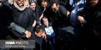حضور خاص یک هنرمند  در مراسم تشییع داریوش مهرجویی و همسرش