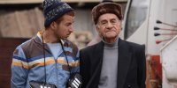 گروهی تماشا کردن «پرویز خان» را تجربه کنید