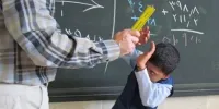 به ظاهر معلم بیشتر از سلامت روانش توجه می‌شود/ خیلی از موارد تنبیه بدنی دانش‌آموزان اصلا رسانه‌ای نمی‌شود/ در زمینه آموزش معلمان خیلی فقیریم
