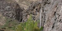یک آبشار؛ بیخ گوش تهران