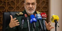 سرلشکر سلامی: می‌توانیم شناور در حال حرکت را چند هزار مایل دورتر با پهپاد بزنیم