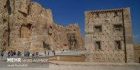 هفت روز برای گرامیداشت گردشگری/نقش رستم آسیب دیده