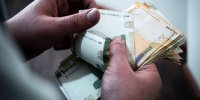 تعیین دستمزد کارگران  را عقب انداختند تا روی انتخابات تاثیر نگذارد