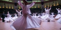 چرا فقها و متکلمان نمی توانند گفت و گو کنند؟ /  آیا تفاوتی بین ابن عربی، لائوتسه، و عرفان کابالا است؟ /همدلی از همزبانی خوش تر است