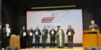 نمایش پوسترهای ادوار فجر در کوشک باغ هنر