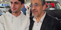 عکسی از محمود احمدی نژاد در فرودگاه استانبول /جوانفکر هم عازم گواتمالا شد