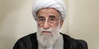 تصاویری از تسلیت گویی واعظی، قالیباف و امیری به آیت الله جنتی در مراسم ترحیم همسرش