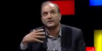 کارشناس برنامه تلویزیونی روی آنتن زنده: ما سال ۵۷ انقلاب کردیم اما سال ۵۸ آزادی سیاسی جدید اختراع کردیم