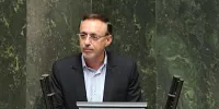 افزایش سن بازنشستگی همچنان حاشیه ساز است /چرا مردم باید تاوان مدیران بی لیاقت را بدهند /شورای نگهبان به عنوان حق الناس نگاه کند