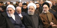 غیبت قالیباف و آملی لاریجانی در مراسم سالگرد هاشمی رفسنجانی/ احمد جنتی و ائمه جمعه تهران کجا بودند؟/ طعنه حسن روحانی به شورای نگبهان