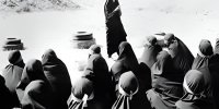 ورود زنان به منطقه جنگی/ یه مشت خونواده رو کجا می‌خواین ببرین؟ / حداقل پرده‌های اتوبوس رو بکشین!