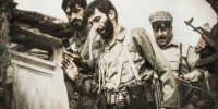 من آدمی نیستم که بچه‌ها رو اینجا زیر آتیش دشمن ول کنم  برگردم عقب/ شرایط ویژه حاج احمد در جنگ